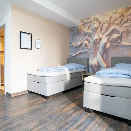 Skr Design 3* Garbsen