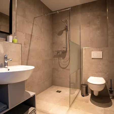 Hotel apartamentowy Skr Design