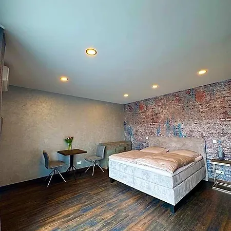 Aparthotel Skr Design 3*