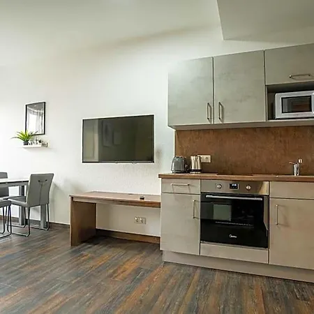 Skr Design Aparthotel 3*